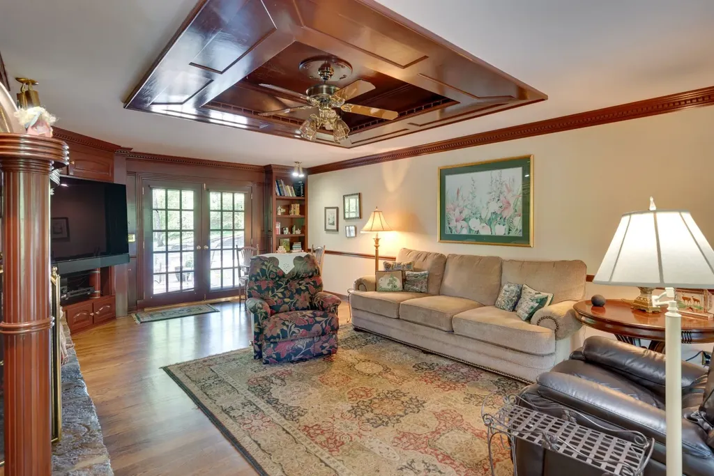 945 Forest Acres Court Nashville TN 37220