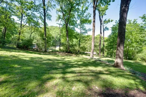 945 Forest Acres Court Nashville TN 37220