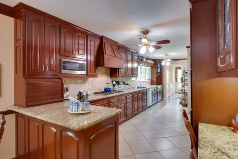 945 Forest Acres Court Nashville TN 37220