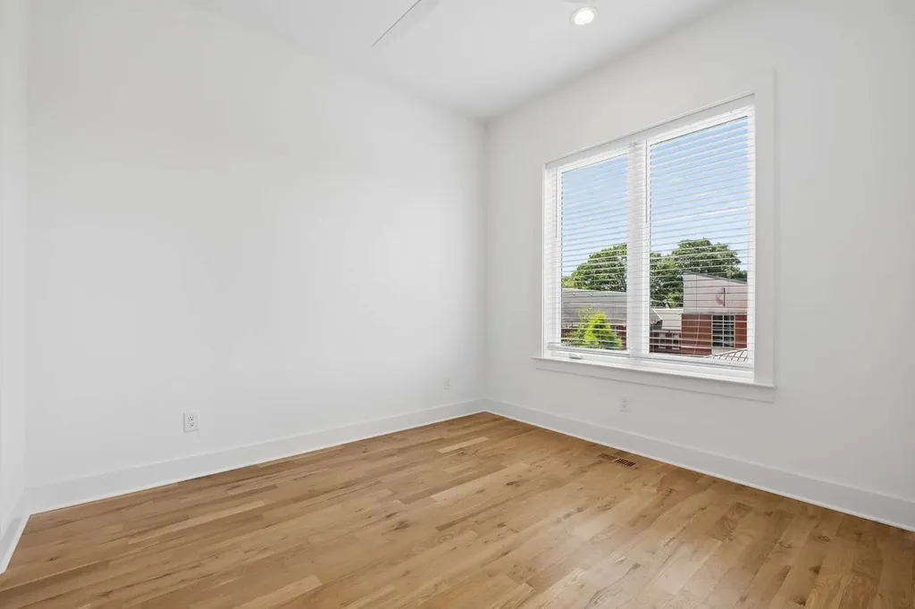 2225 Herman Street Nashville TN 37208