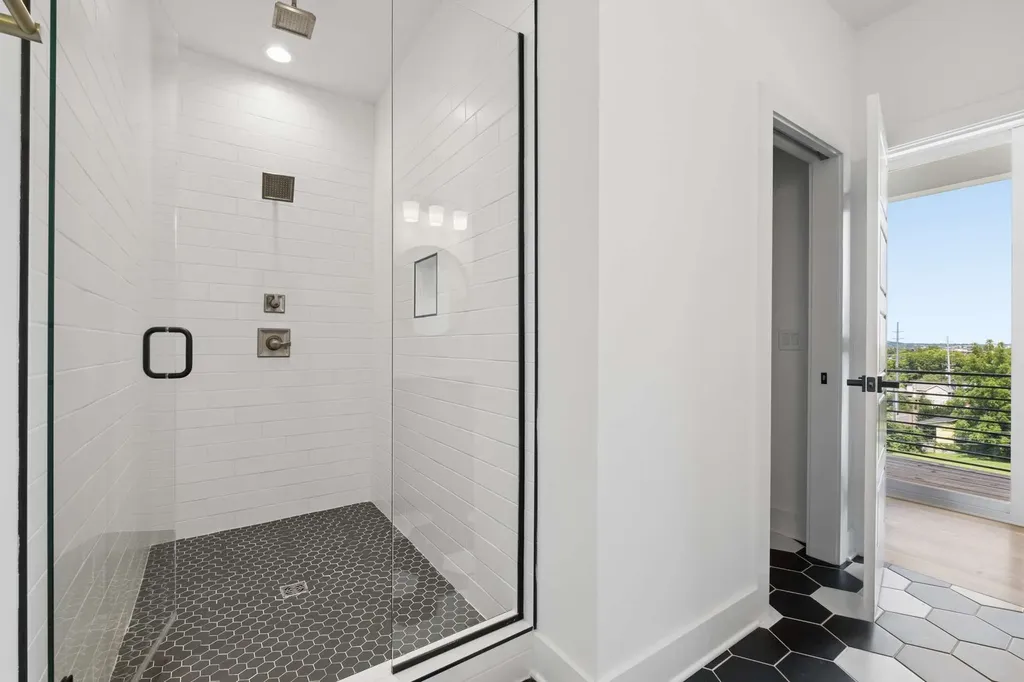 2225 Herman Street Nashville TN 37208