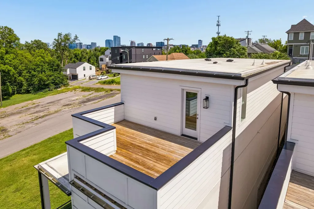 2225 Herman Street Nashville TN 37208