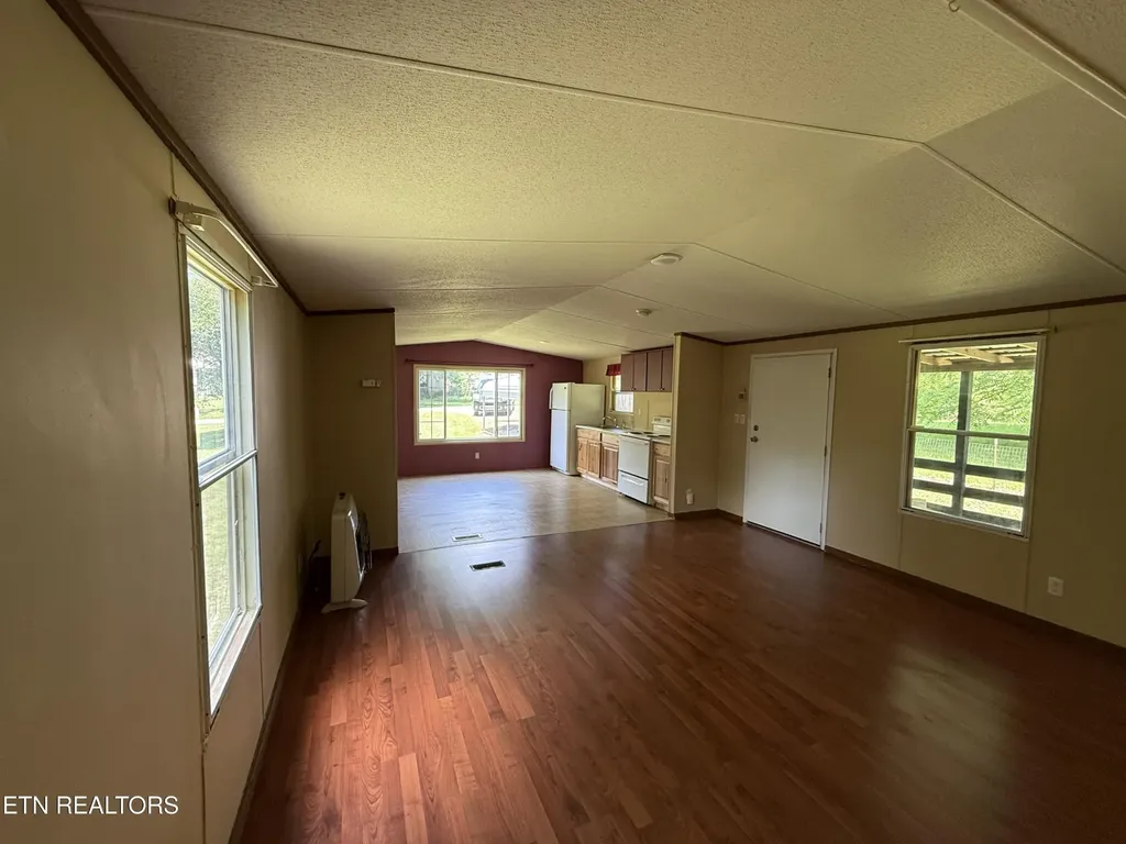 119 Clayborn Avenue Jamestown TN 38556