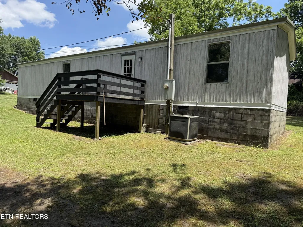 119 Clayborn Avenue Jamestown TN 38556