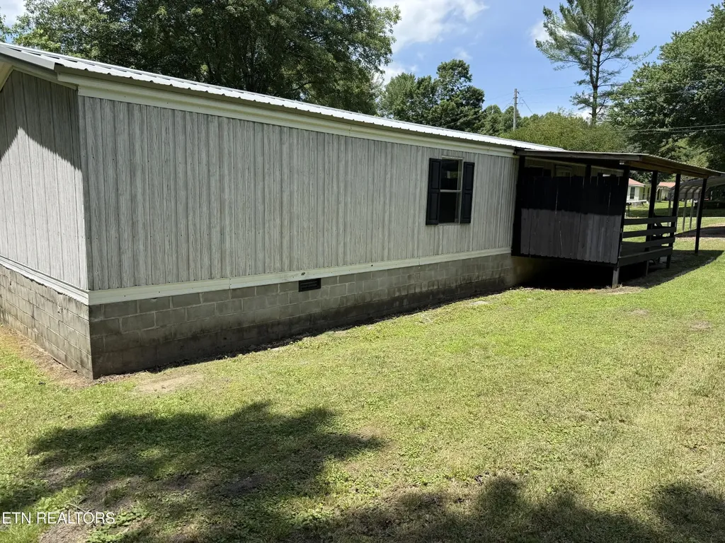 119 Clayborn Avenue Jamestown TN 38556