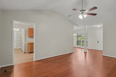122 Buckingham Court Goodlettsville TN 37072