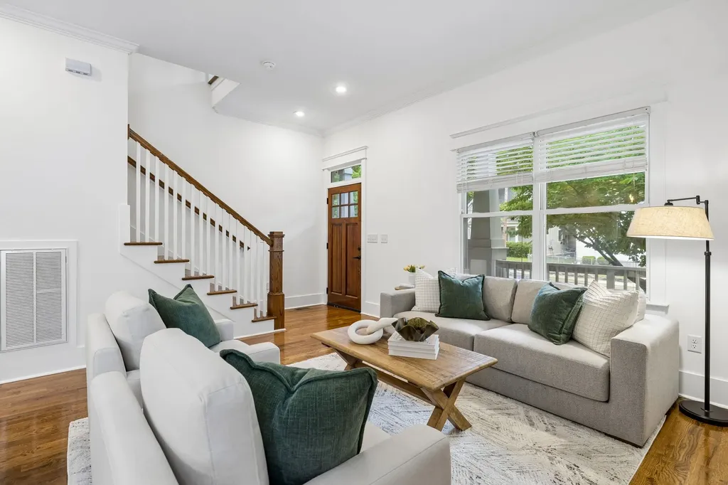 1212A Pennock Avenue Nashville TN 37207