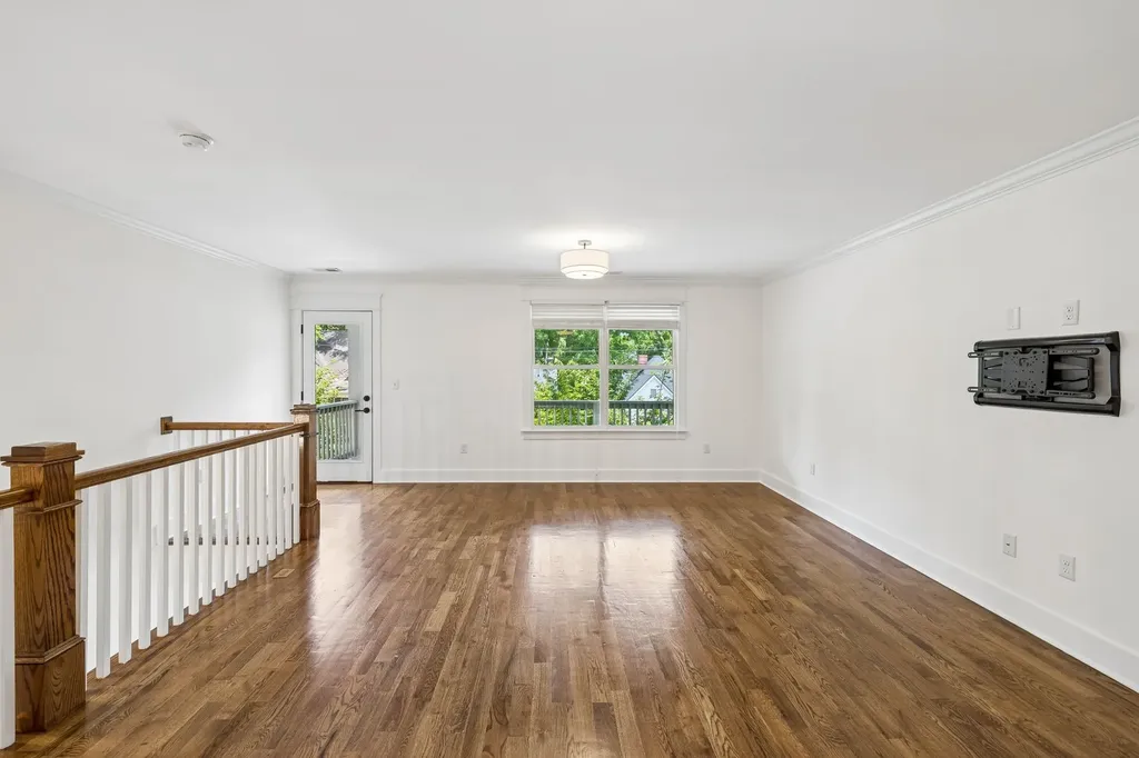 1212A Pennock Avenue Nashville TN 37207