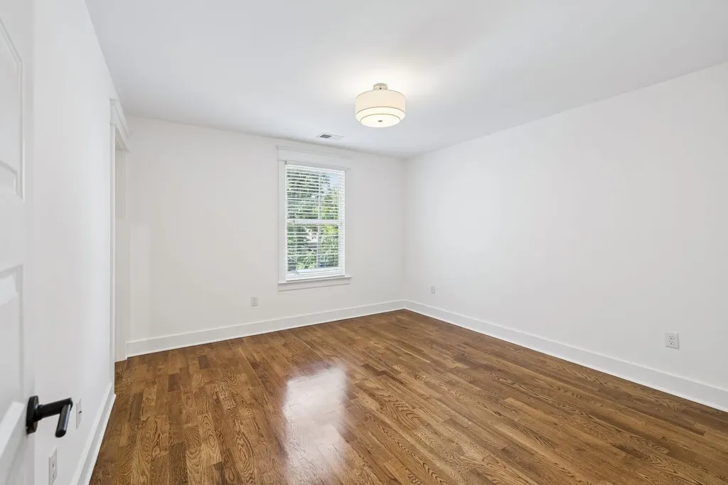 1212A Pennock Avenue Nashville TN 37207