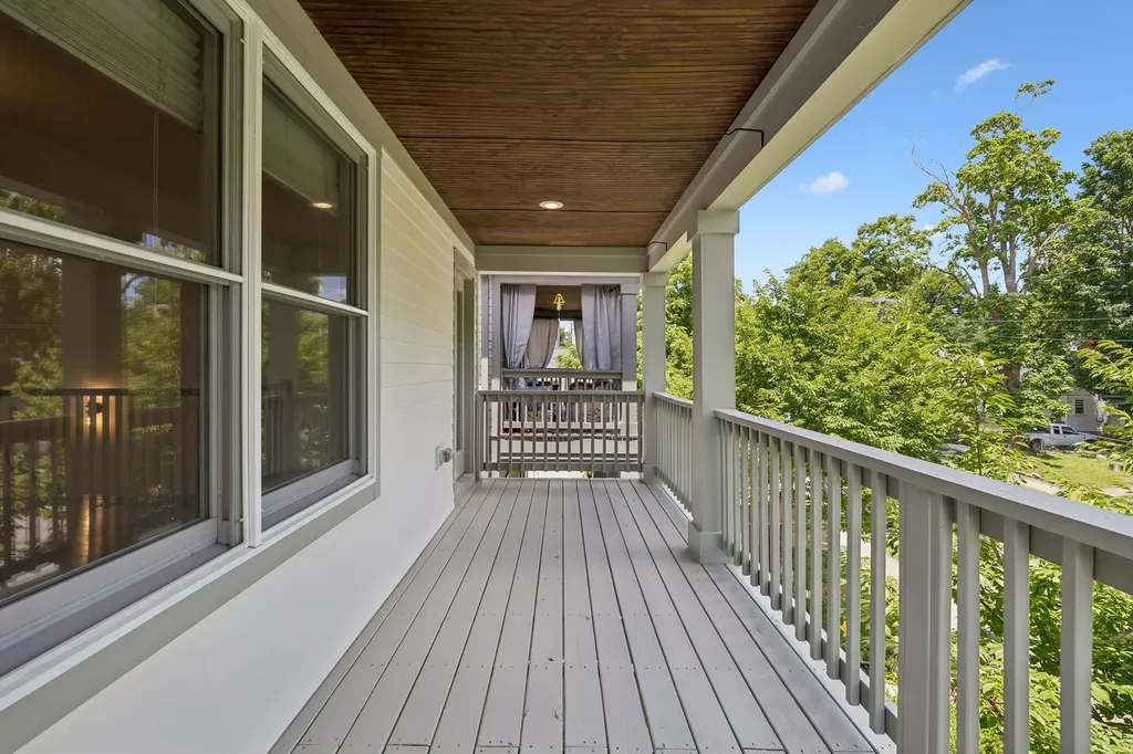 1212A Pennock Avenue Nashville TN 37207
