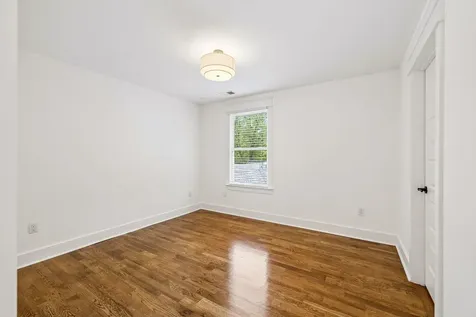 1212A Pennock Avenue Nashville TN 37207