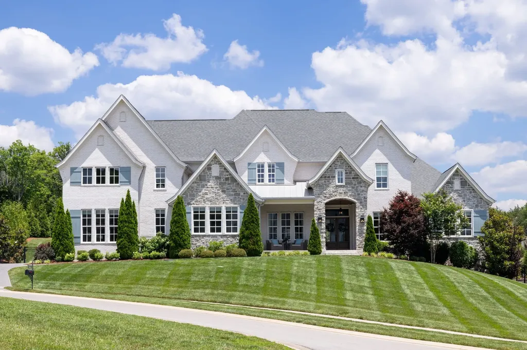 6414 High Top Court Franklin TN 37067