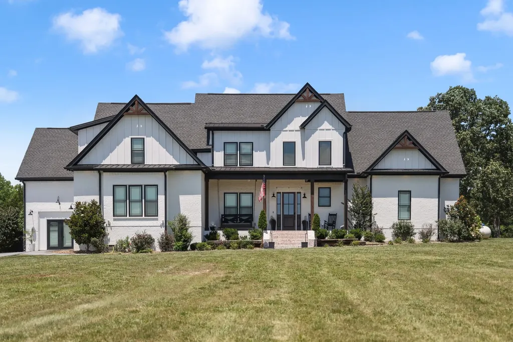 9520 Dyer Road Rockvale TN 37153