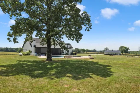 9520 Dyer Road Rockvale TN 37153