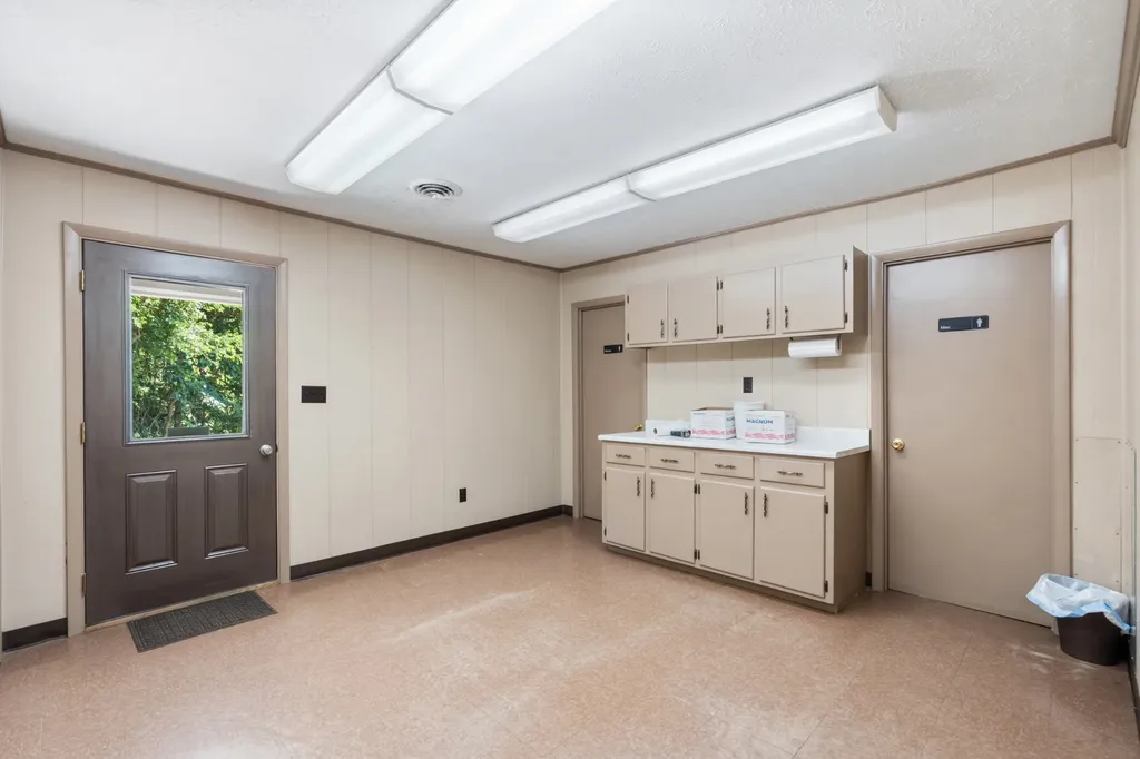 2898 Crestridge Drive Centerville TN 37033