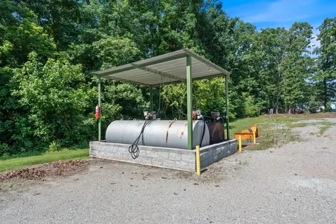2898 Crestridge Drive Centerville TN 37033