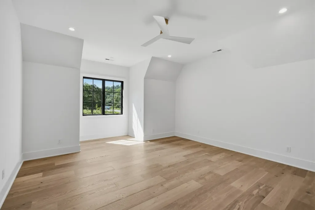 6544 Brownlee Drive Nashville TN 37205