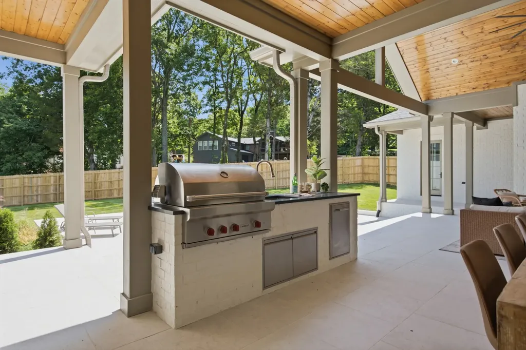 6544 Brownlee Drive Nashville TN 37205