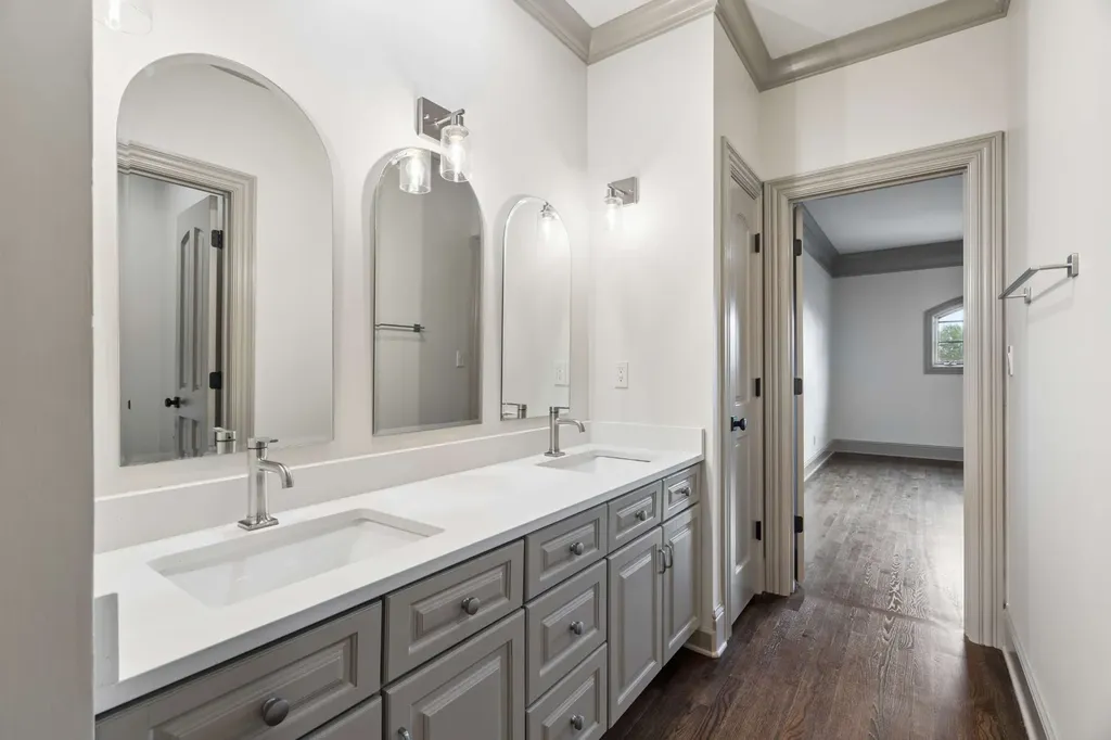 1008 Monroe Lane Brentwood TN 37027