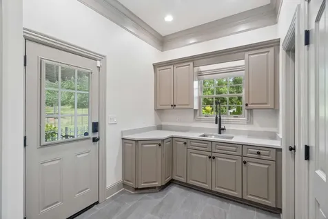 1008 Monroe Lane Brentwood TN 37027