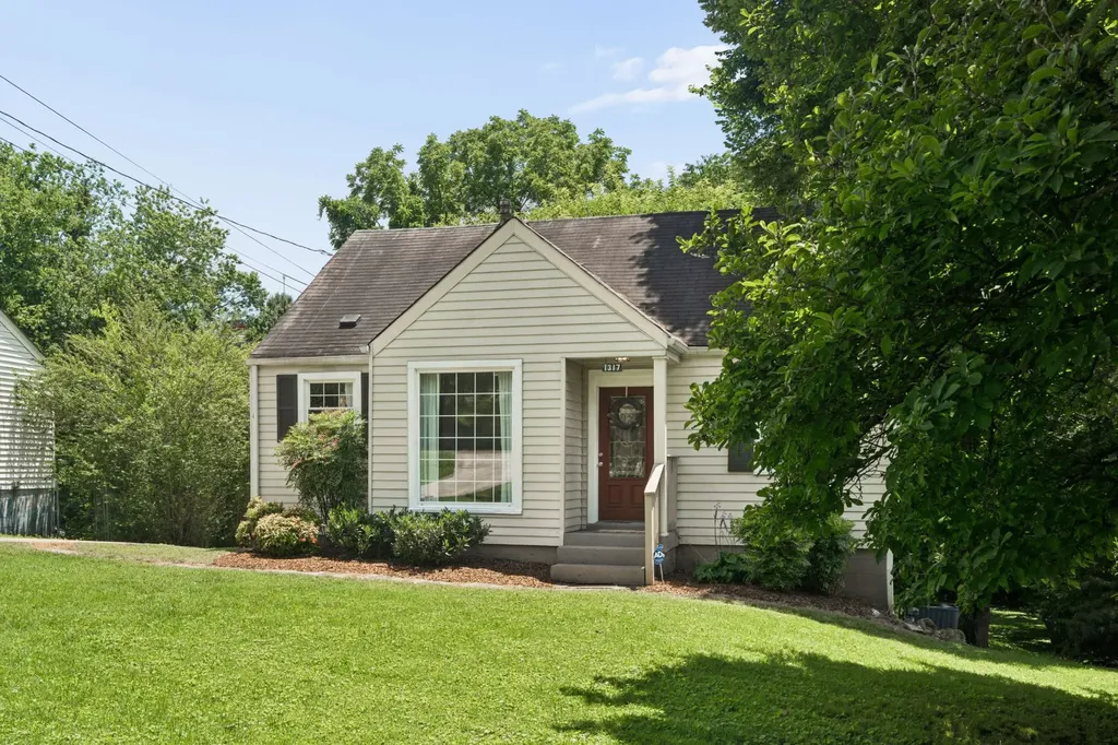 1317 Saturn Drive Nashville TN 37217