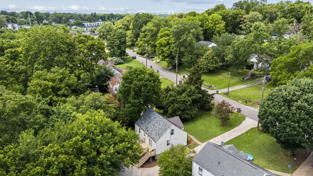 1317 Saturn Drive Nashville TN 37217