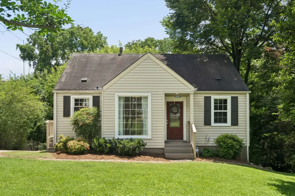 1317 Saturn Drive Nashville TN 37217