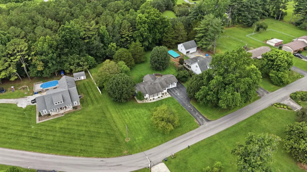 261 Hillcrest Road Manchester TN 37355