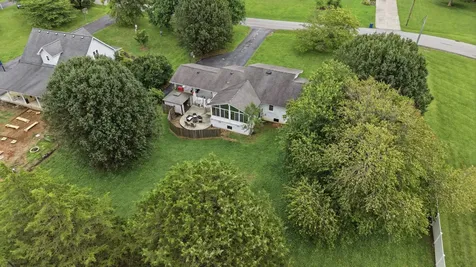 261 Hillcrest Road Manchester TN 37355