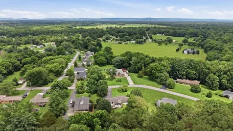 261 Hillcrest Road Manchester TN 37355