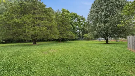 261 Hillcrest Road Manchester TN 37355