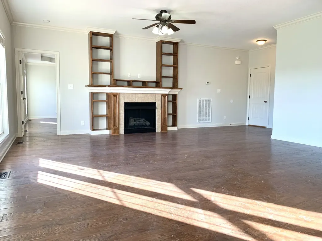 1533 Edgewater Lane Clarksville TN 37043