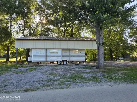 431 Pevahouse Camp Circle Decaturville TN 38329