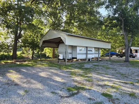431 Pevahouse Camp Circle Decaturville TN 38329