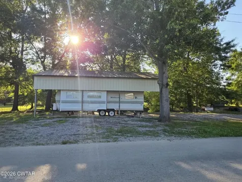 431 Pevahouse Camp Circle Decaturville TN 38329