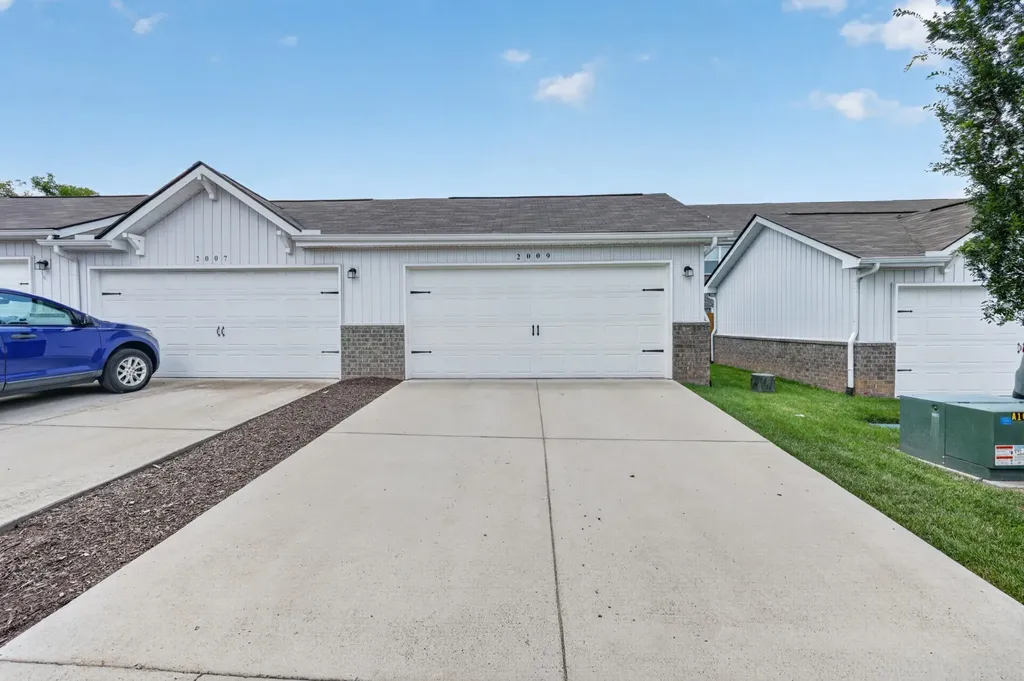 2009 Hardwick Pvt Lane Gallatin TN 37066