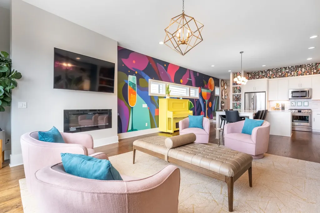 24 Fern Avenue Nashville TN 37207