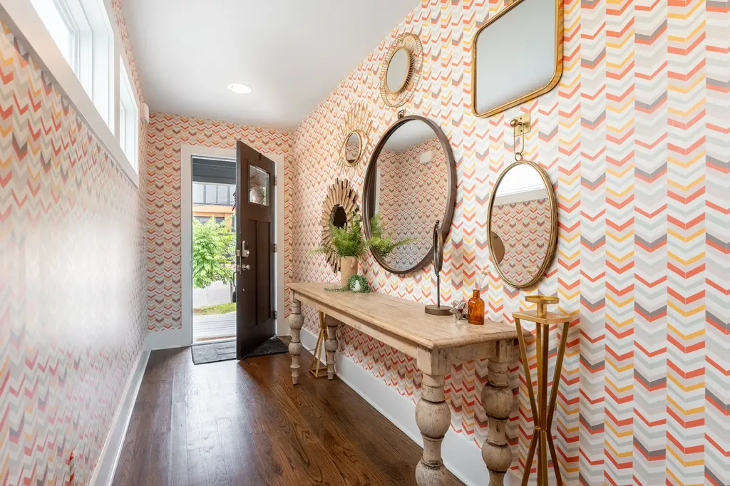 24 Fern Avenue Nashville TN 37207
