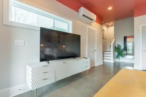 24 Fern Avenue Nashville TN 37207