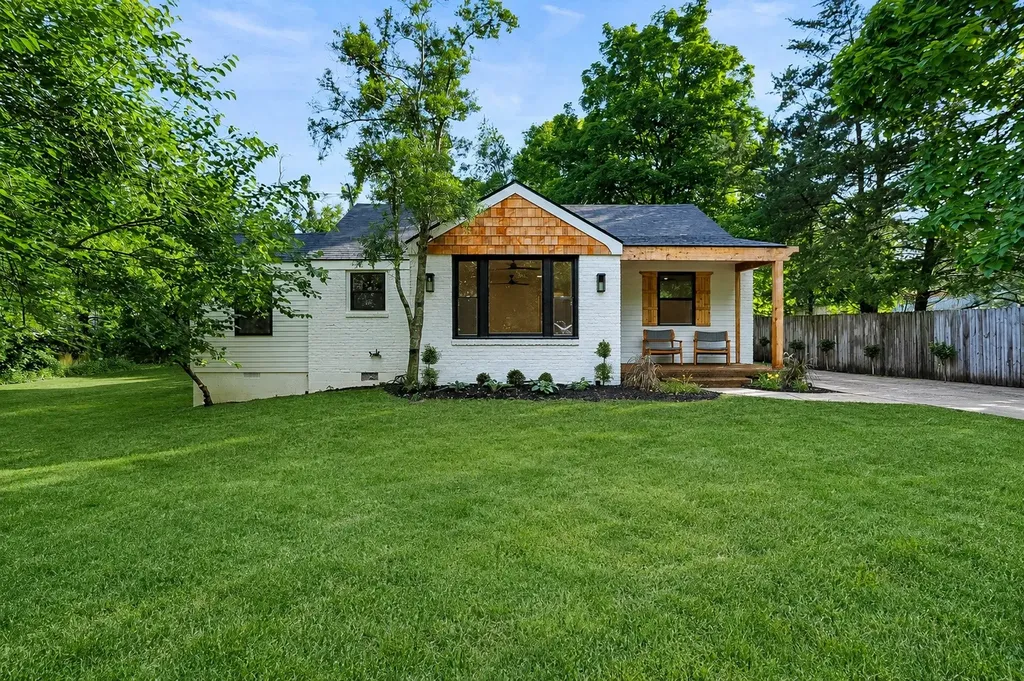 1230 Ardee Avenue Nashville TN 37216
