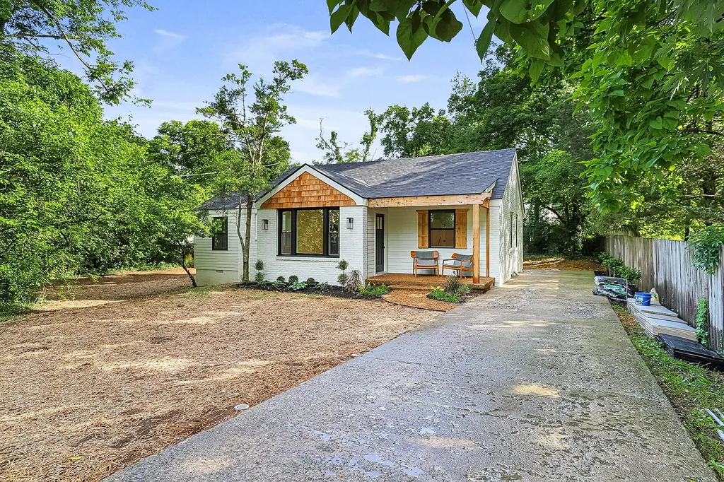1230 Ardee Avenue Nashville TN 37216