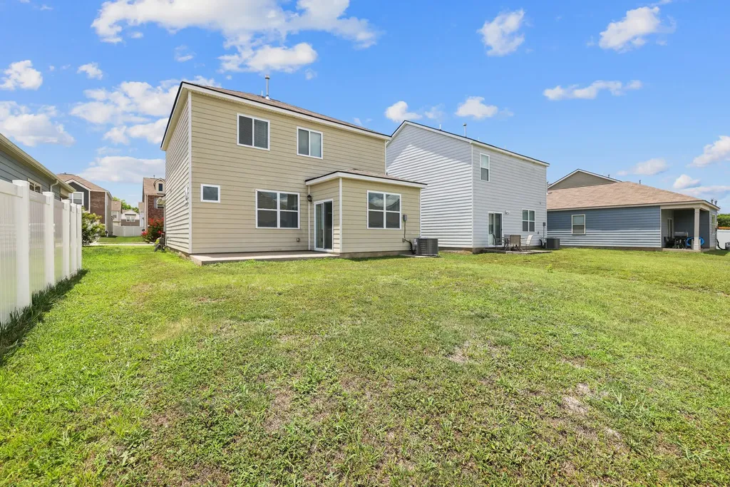 8016 Craighead Drive Lebanon TN 37087