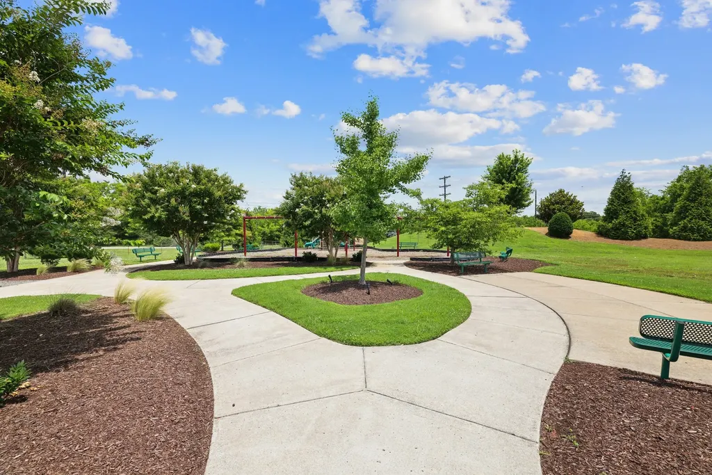 8016 Craighead Drive Lebanon TN 37087