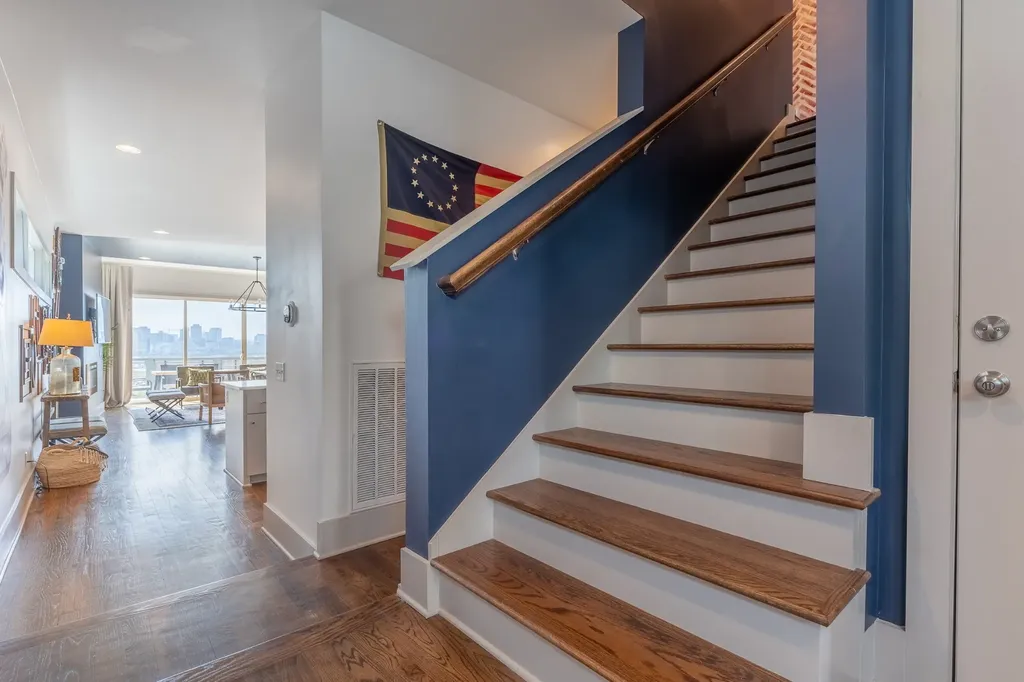22 Fern Avenue Nashville TN 37207