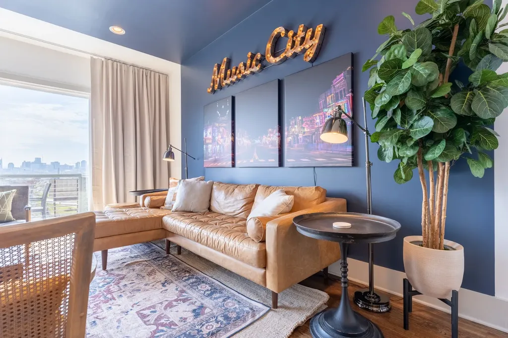 22 Fern Avenue Nashville TN 37207