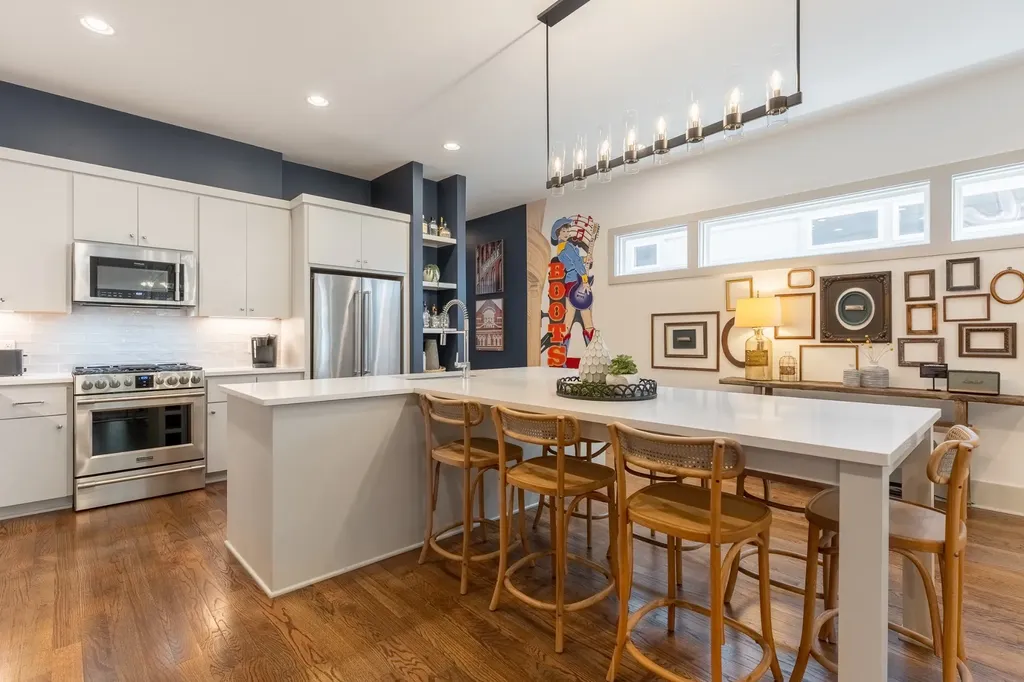 22 Fern Avenue Nashville TN 37207