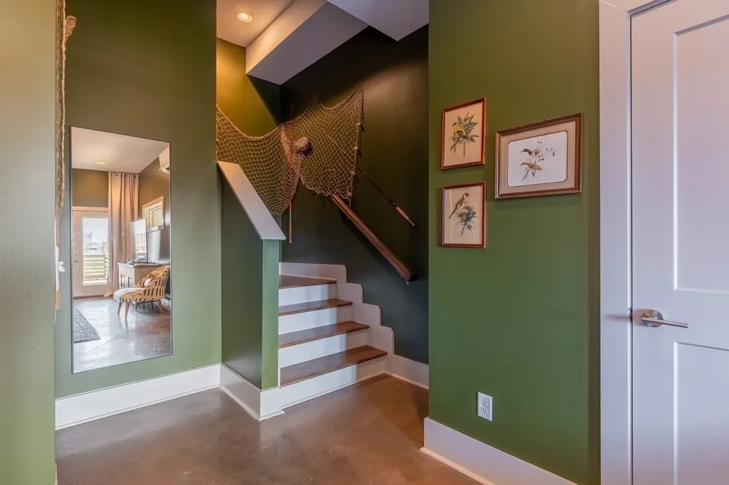 22 Fern Avenue Nashville TN 37207