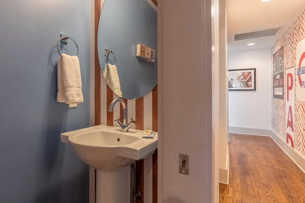 22 Fern Avenue Nashville TN 37207