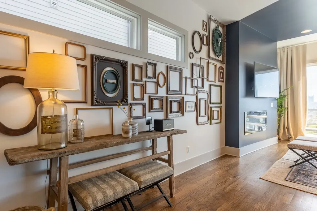 22 Fern Avenue Nashville TN 37207