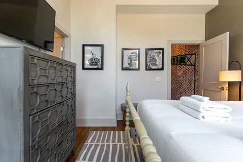 22 Fern Avenue Nashville TN 37207